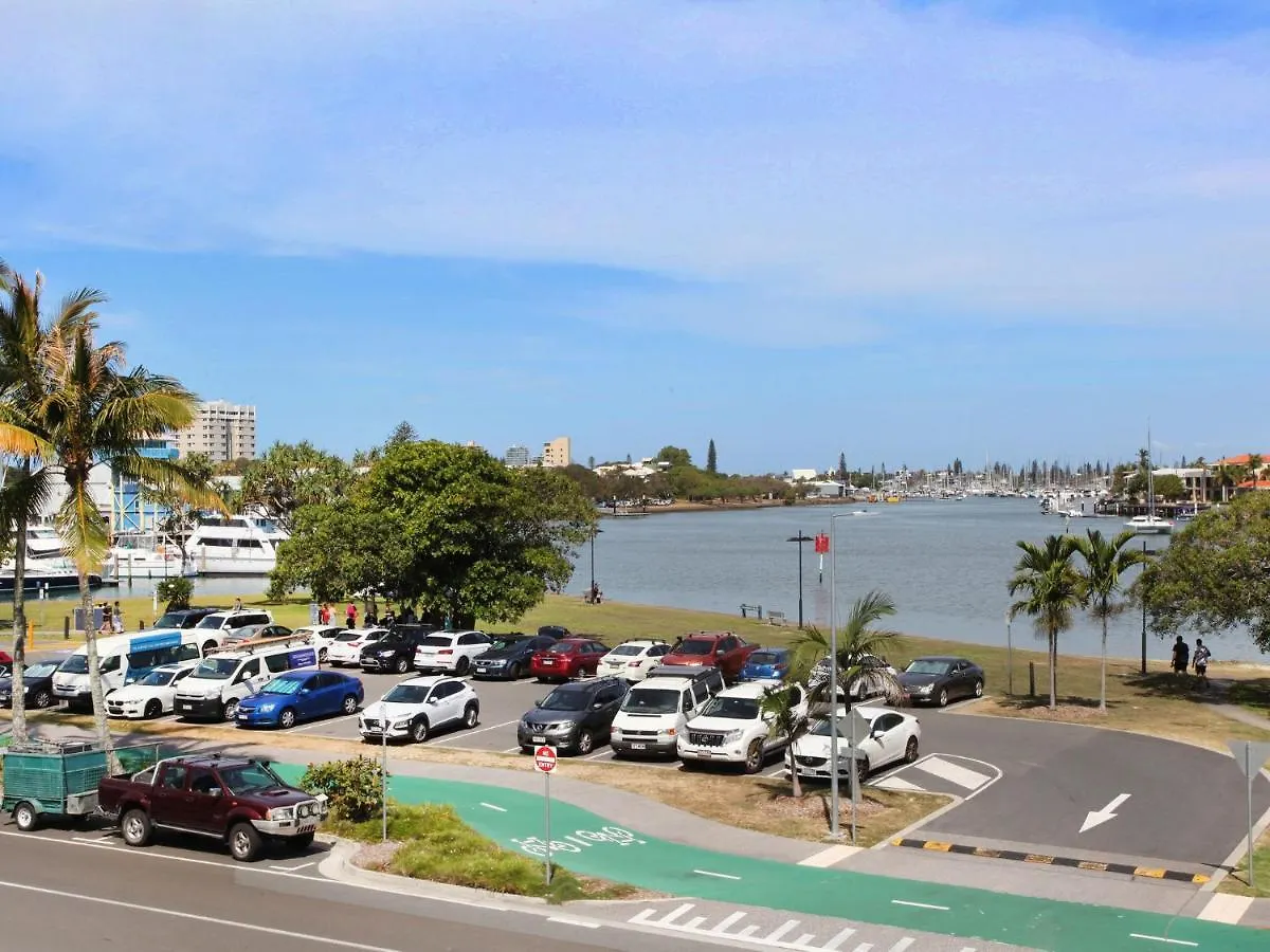 3 Bedroom Unit With Views Of Marina, Close To Beach Mooloolaba Lägenhet